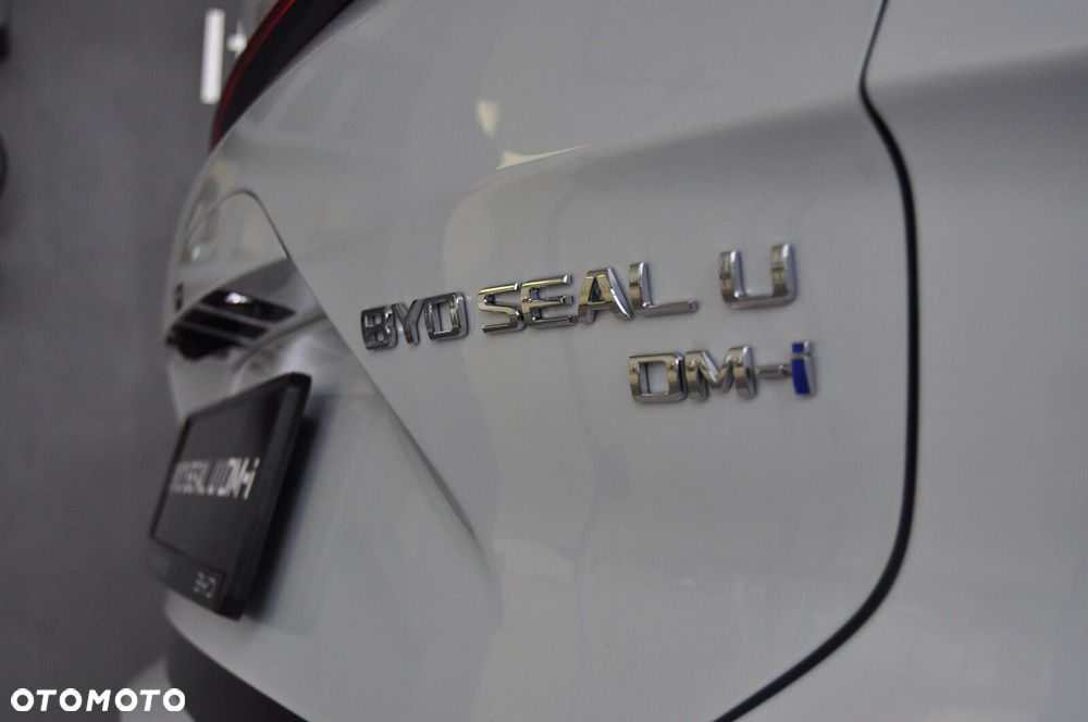 BYD Seal U - 12