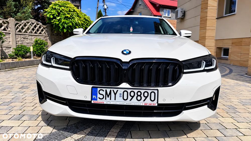 BMW Seria 5 520d Sport Line - 14