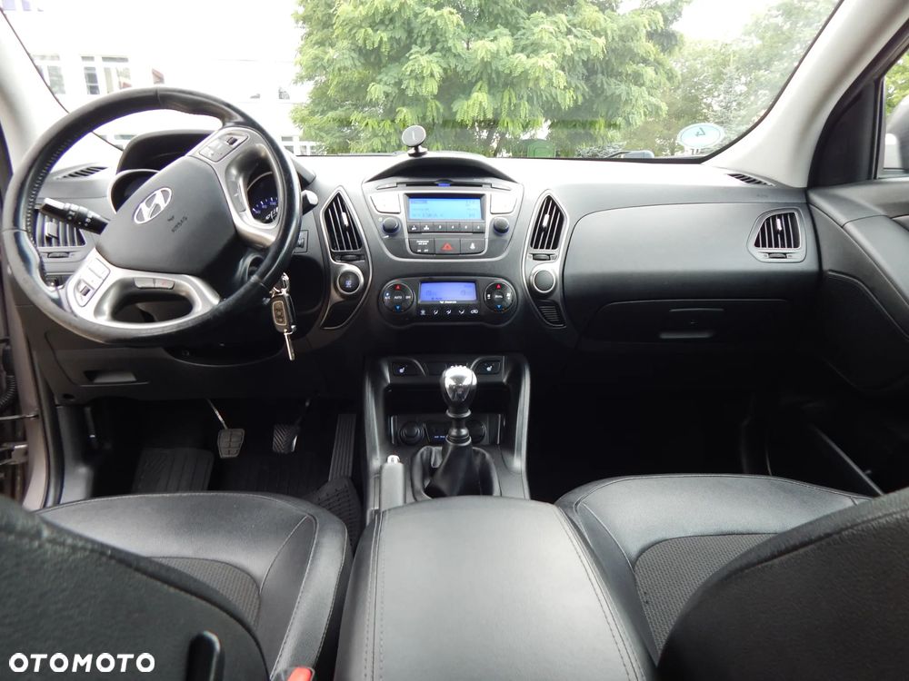 Hyundai ix35 1.6 2WD UEFA EURO 2012 Edition - 9