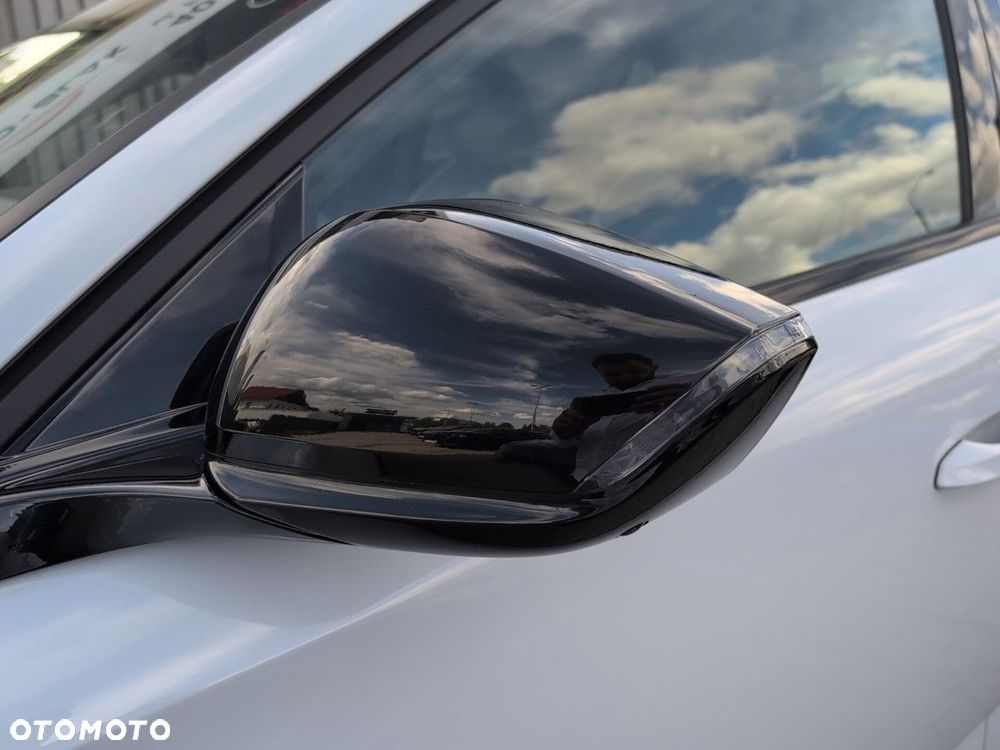 Peugeot 308 1.2 PureTech Allure S&S EAT8 - 12