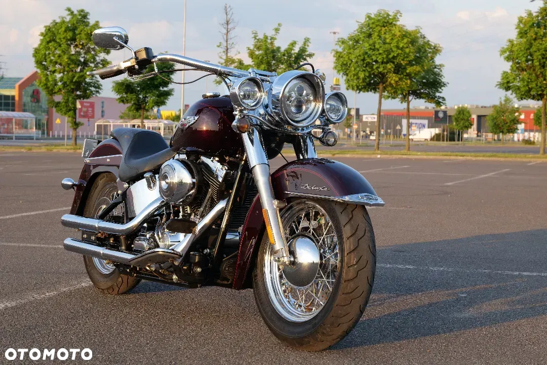 Harley-Davidson Softail Deluxe - 2