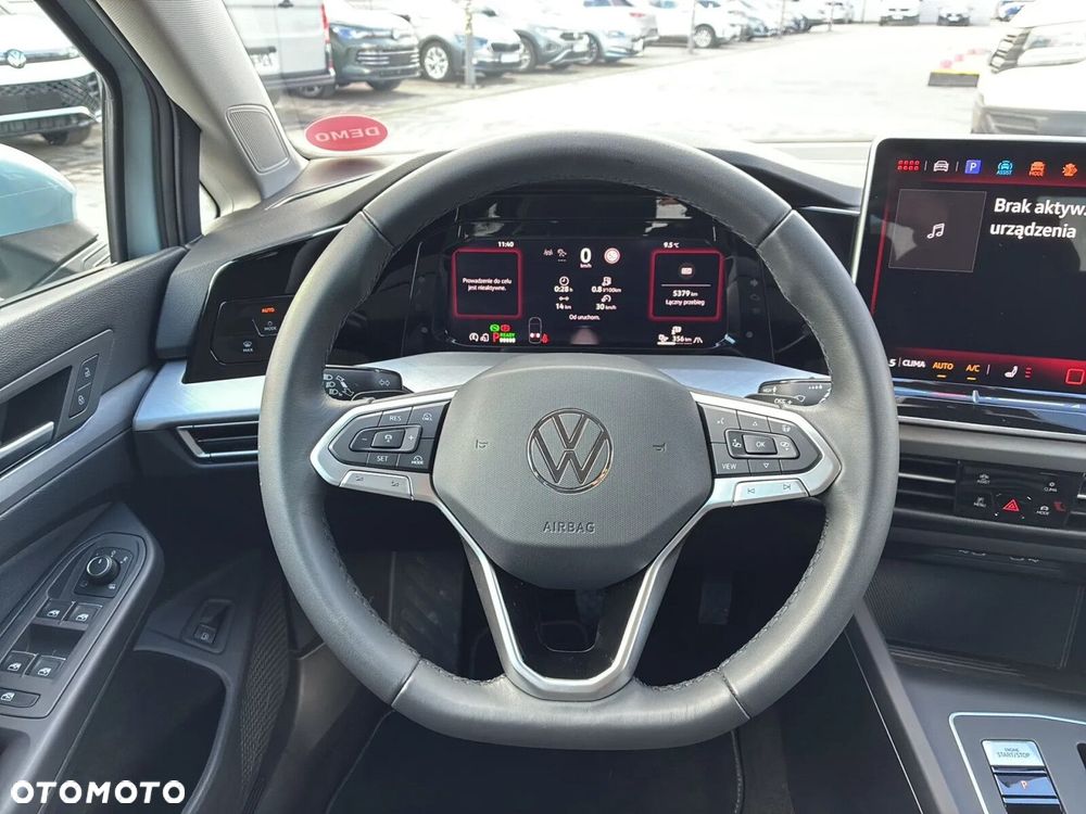Volkswagen Golf - 13