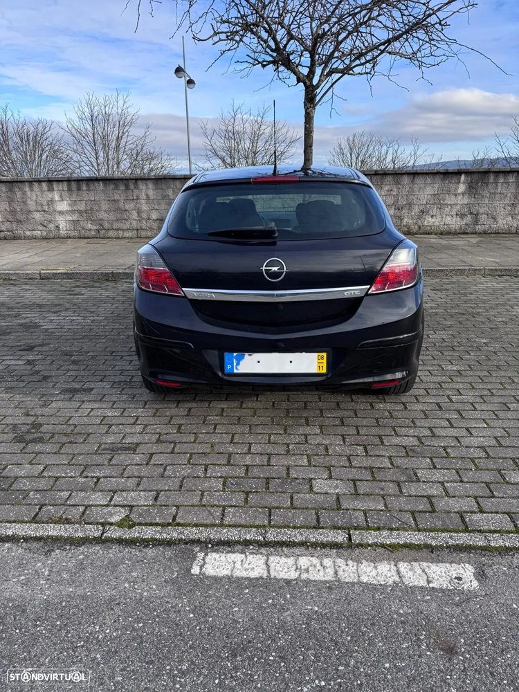 Opel Astra GTC 1.4 - 3