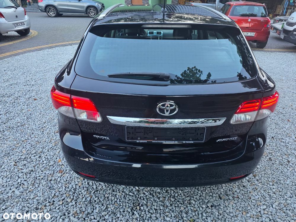 Toyota Avensis 2.0 D-4D Edition - 6