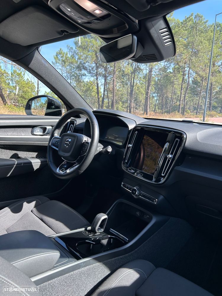 Volvo XC 40 Recharge Plus - 14
