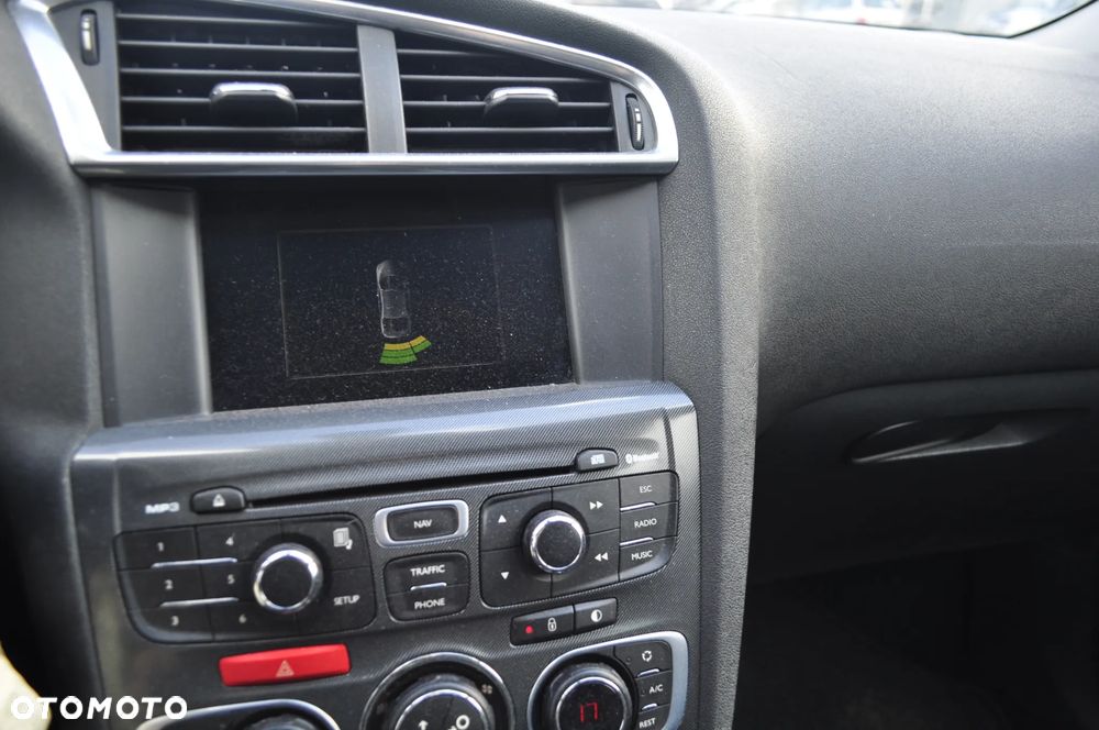 Citroën C4 VTi 120 Business Class - 14