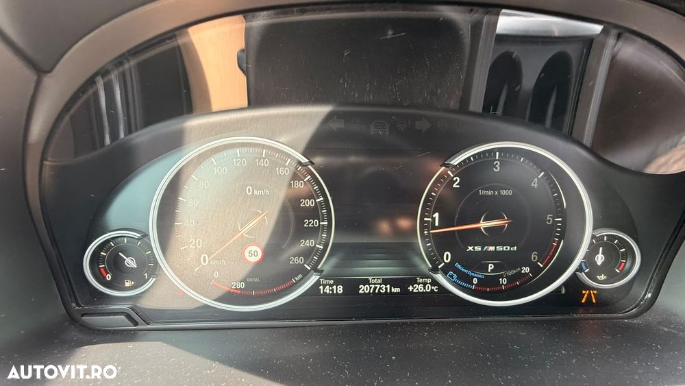 BMW X5 xDrive40d - 24