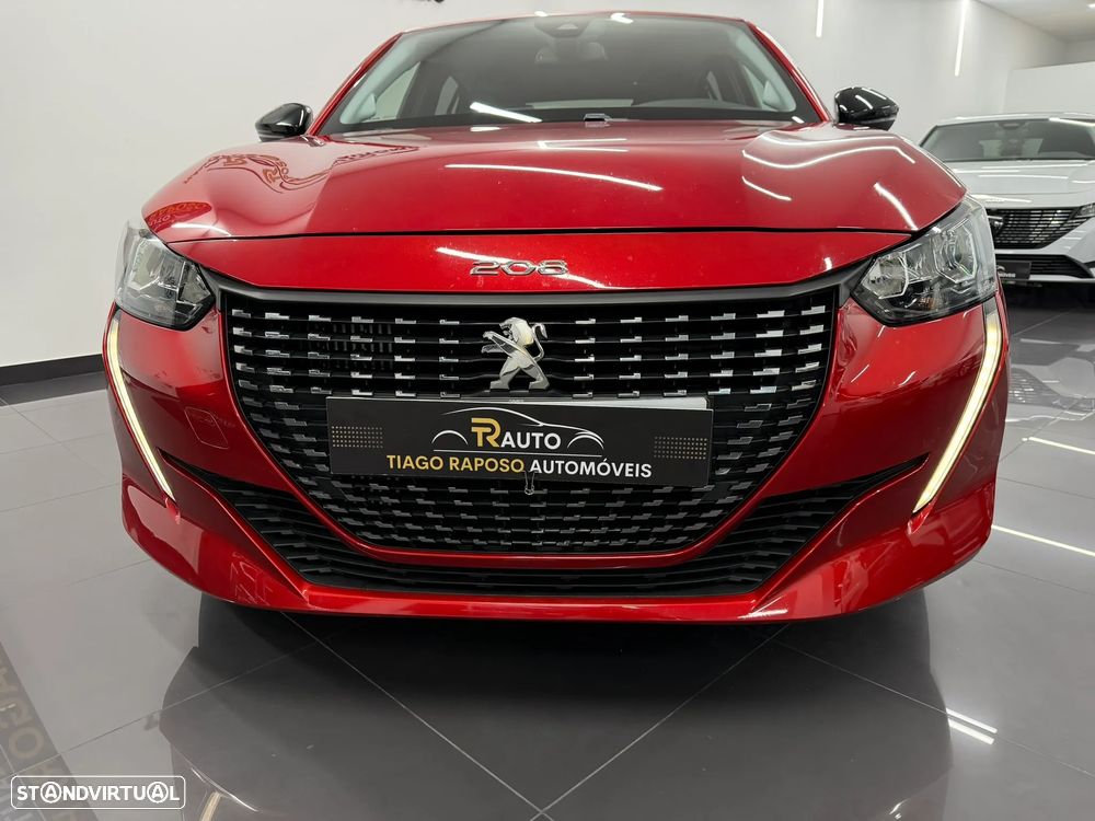 Peugeot 208 PureTech 100 EAT8 Allure - 4