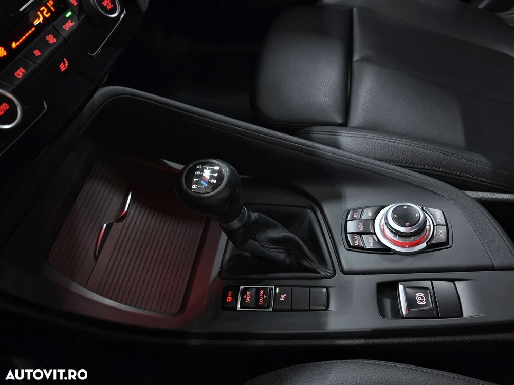 BMW X1 sDrive18d - 20