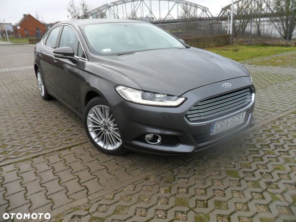 Ford Mondeo 2.0 EcoBoost Titanium - 34