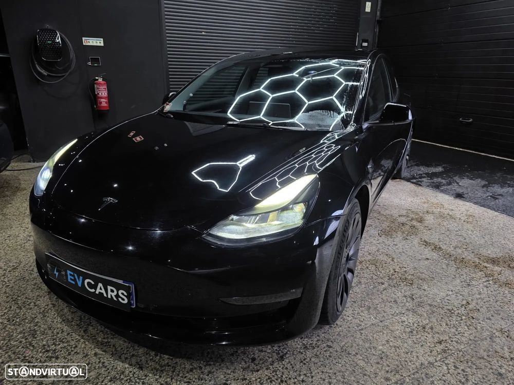 Tesla Model 3 Premium Long Range RWD - 2