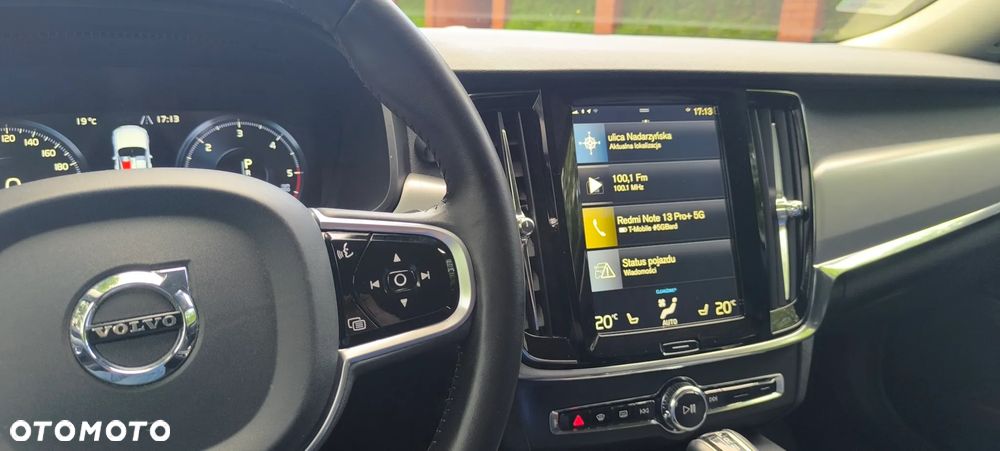 Volvo V90 D4 Momentum - 8