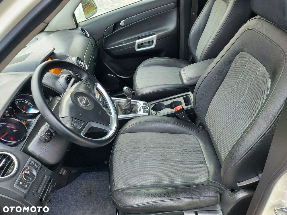 Opel Antara - 13