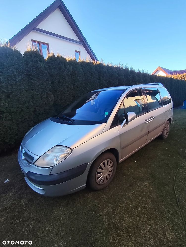 Citroën C8 2.0 16V Confort - 2