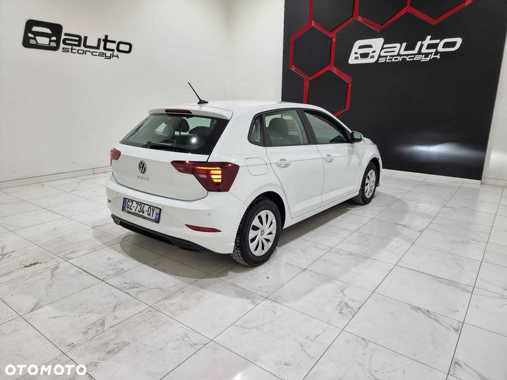 Volkswagen Polo - 1