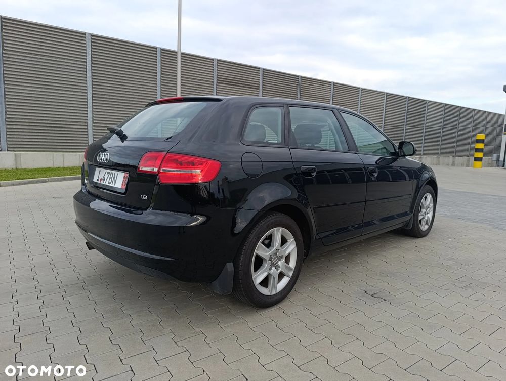 Audi A3 Sportback 1.6 Ambition - 3