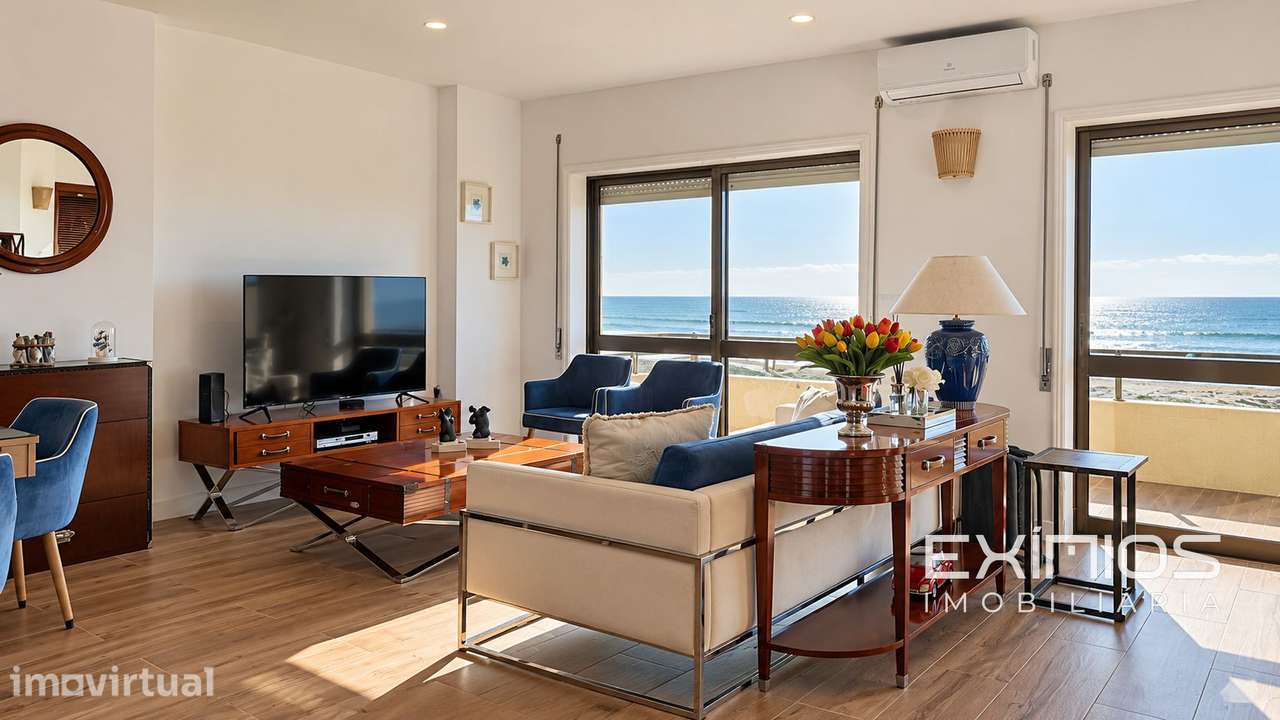 Apartamento T2 em primeira linha de mar, em Vila do Conde - Grande imagem: 2/19