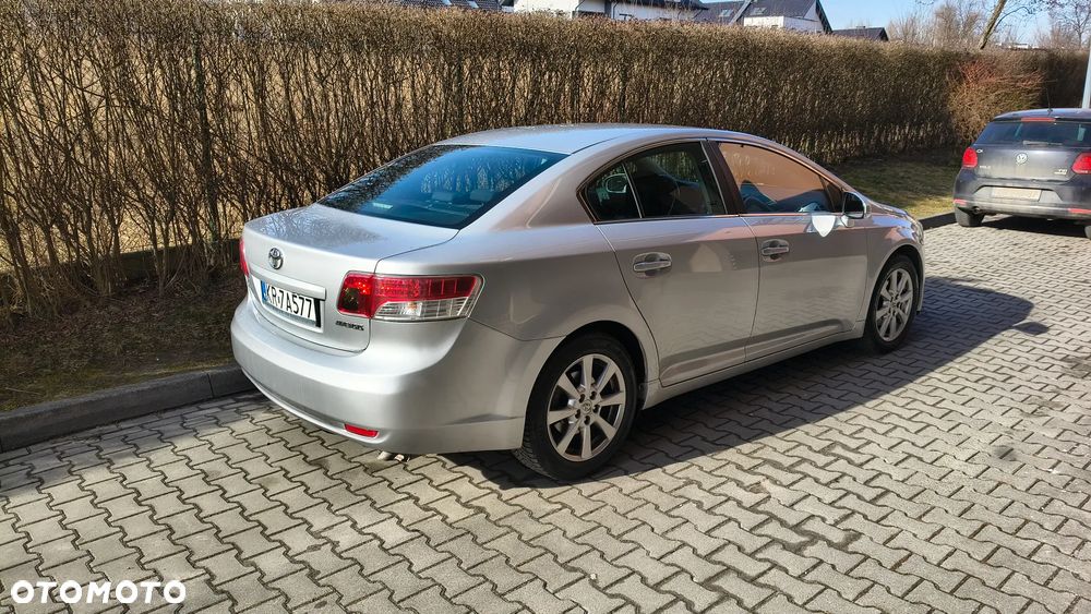 Toyota Avensis 1.8 Sol plus - 14