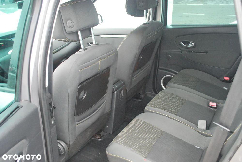 Renault Grand Scenic - 6