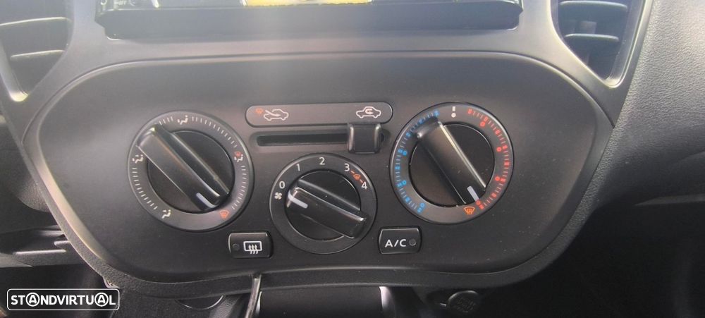 Nissan Juke 1.5 dCi Acenta - 17