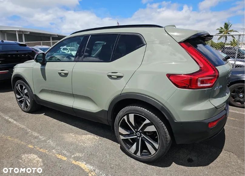 Volvo XC 40 B5 B AWD Ultimate Dark - 5