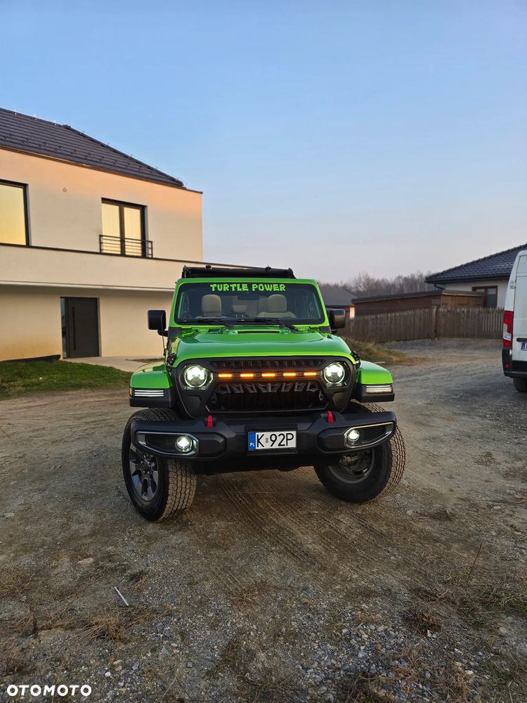 Jeep Wrangler - 3