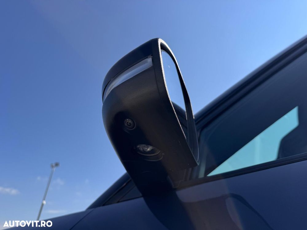 Ford Explorer EcoBoost Plug-in Hybrid PLATINUM - 10