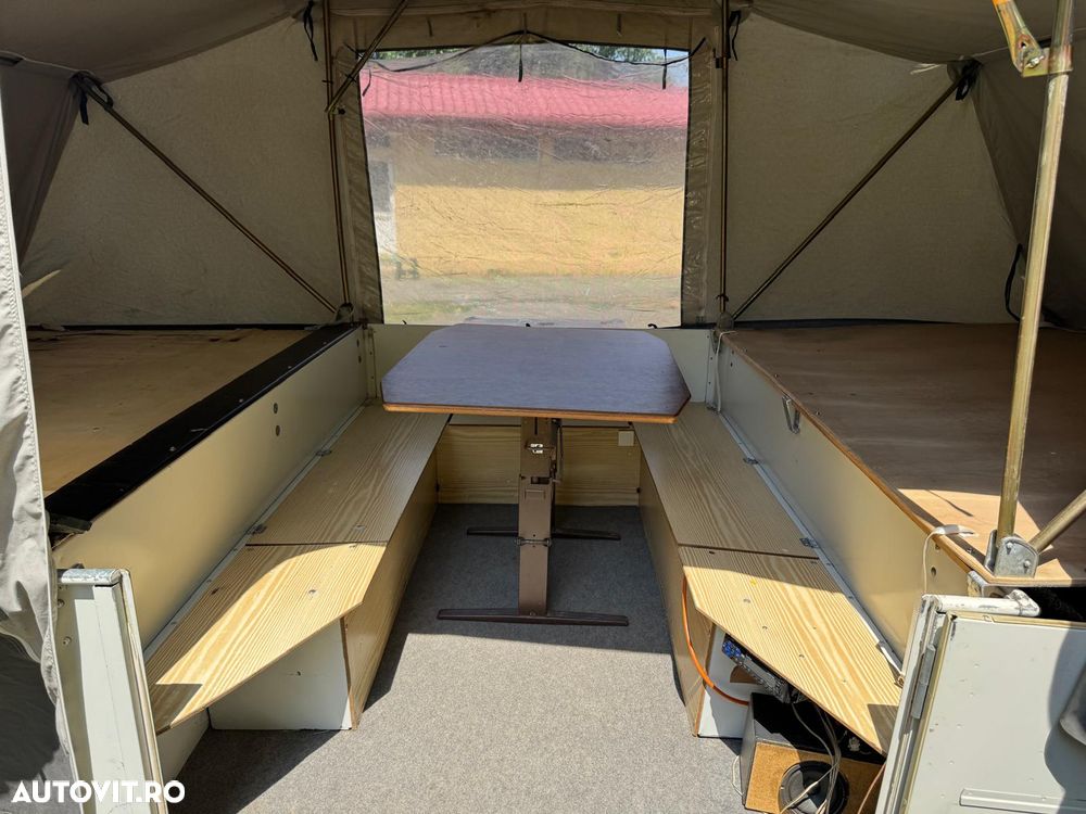 Heinemann Caravan - 9