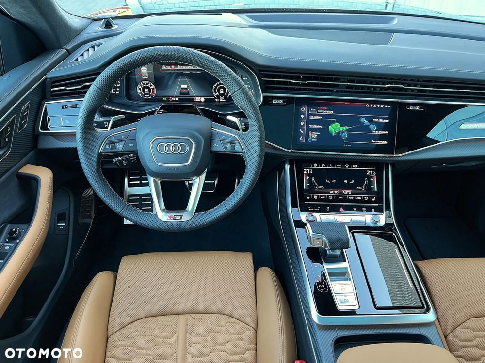 Audi RS Q8 - 16