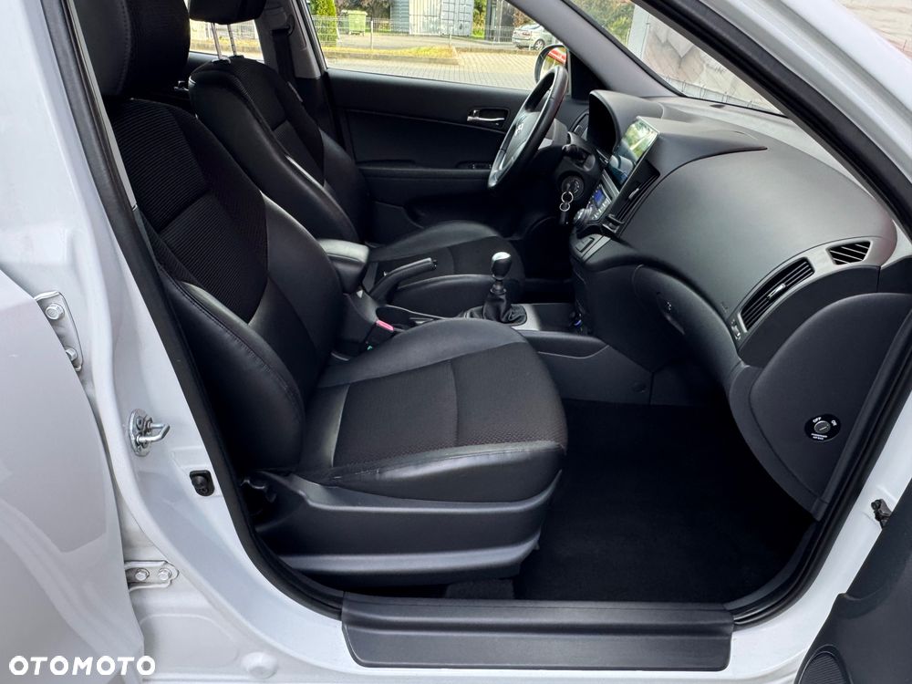 Hyundai i30 - 10