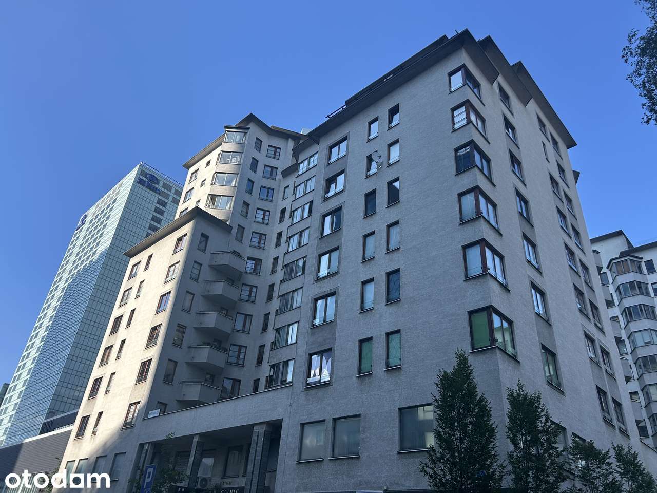 Spacious 123 m² Apartment with Garage – Prime Wola Location, Warsaw