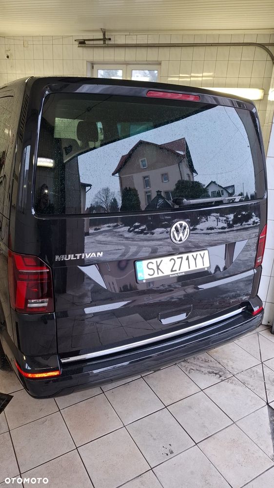 Volkswagen Multivan - 8
