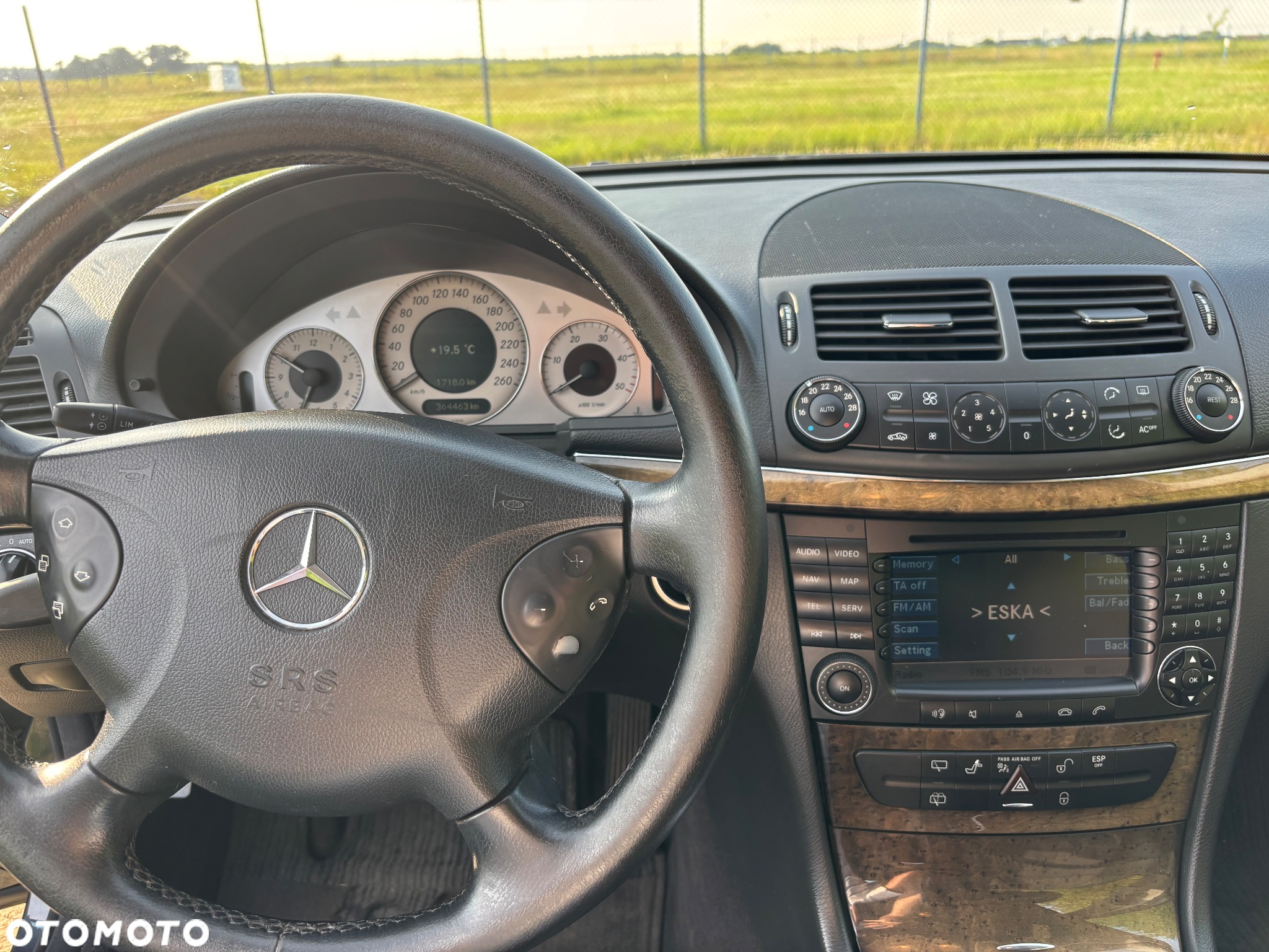 Mercedes-Benz Klasa E 270 CDI T Avantgarde - 16