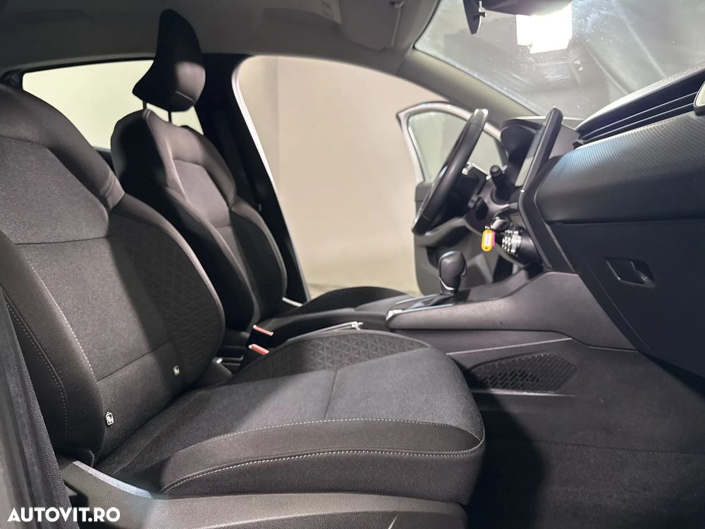 Renault Clio - 12