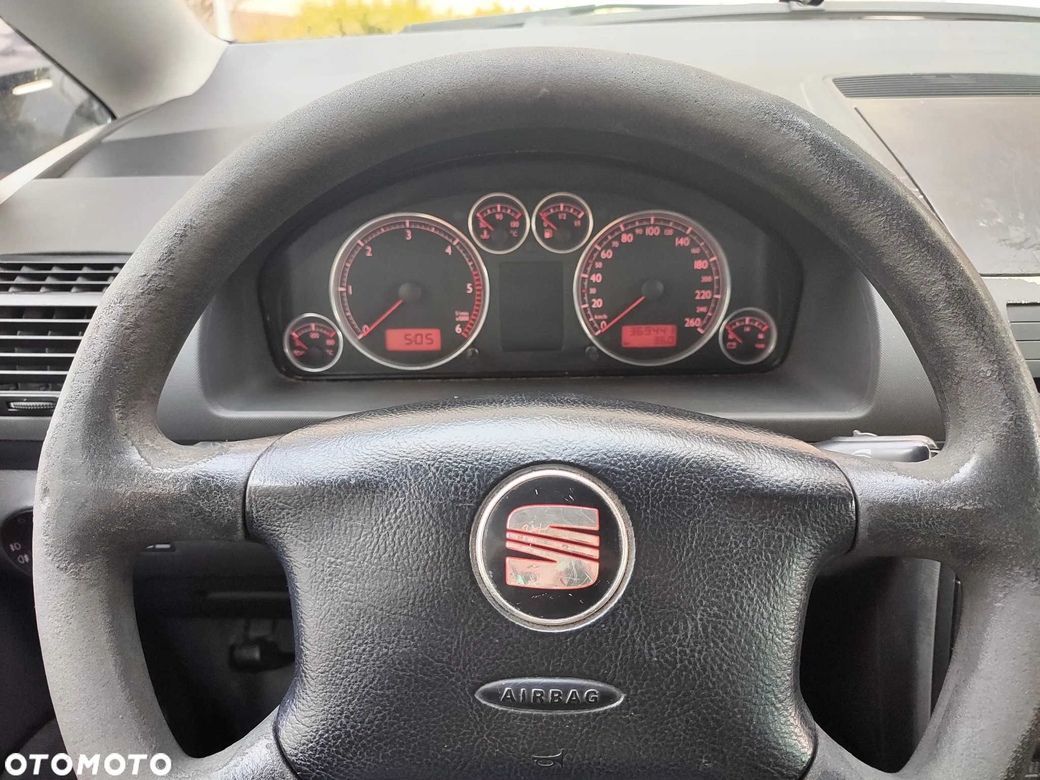 Seat Alhambra - 26