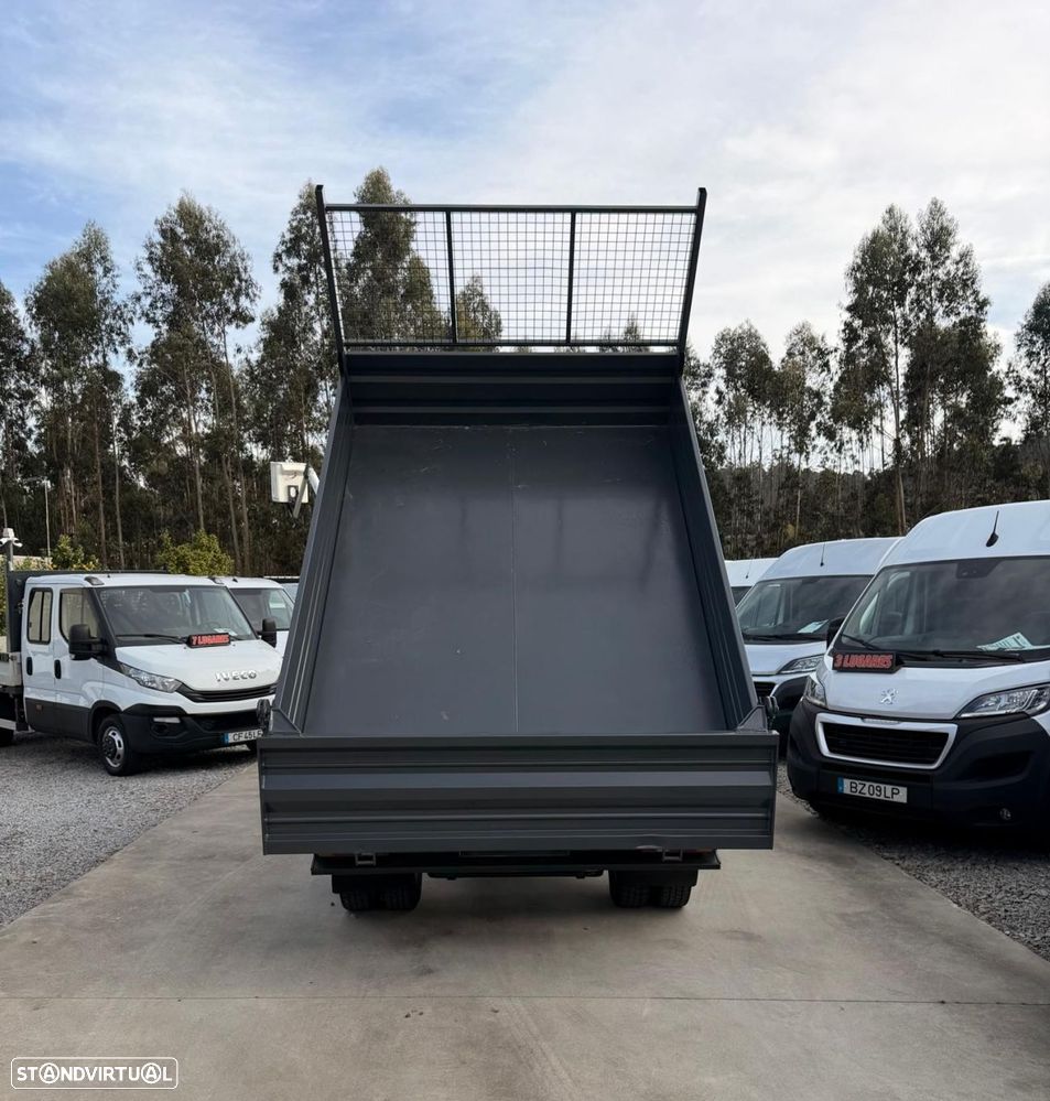 Mitsubishi Canter 3C15 - Basculante - 9