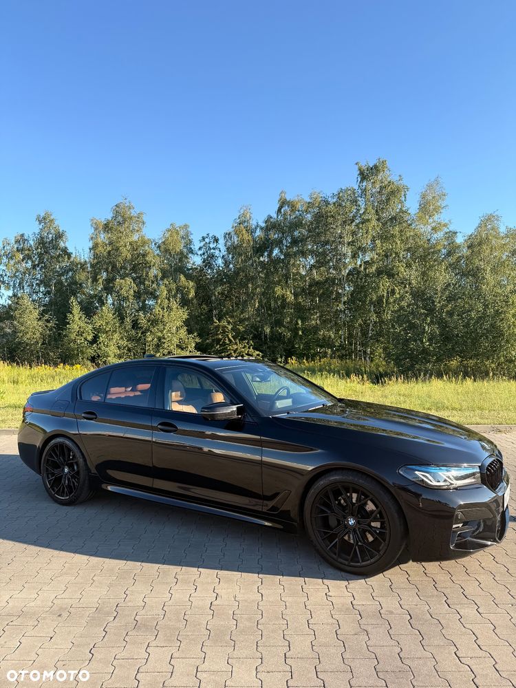 BMW Seria 5 540i xDrive Luxury Line - 2