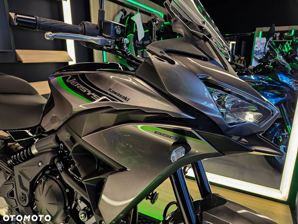 Kawasaki Versys 650 - 8