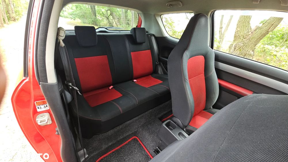 Suzuki Swift - 10