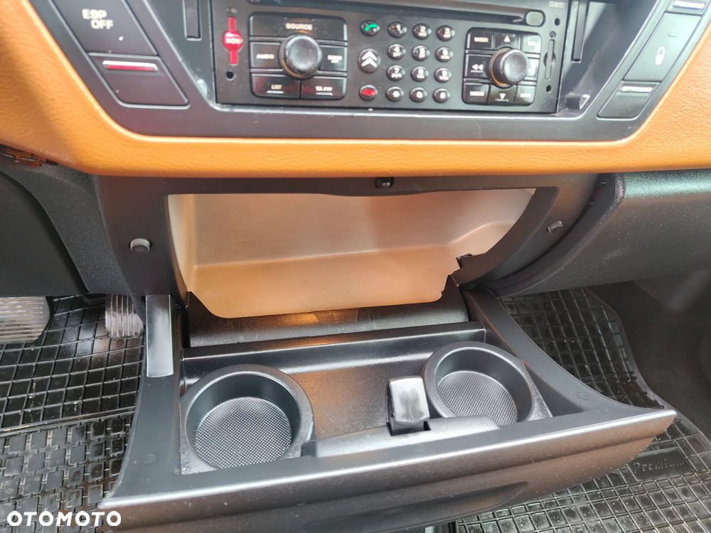Citroën C4 Grand Picasso 2.0 HDi Exclusive - 17