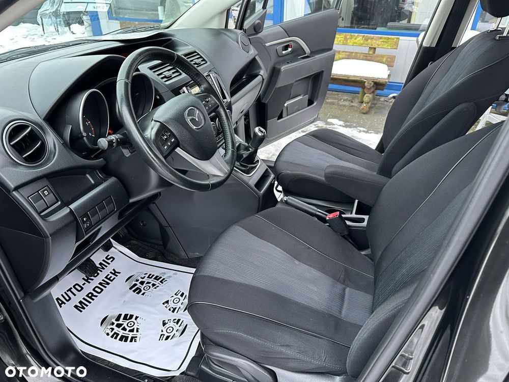 Mazda 5 - 6