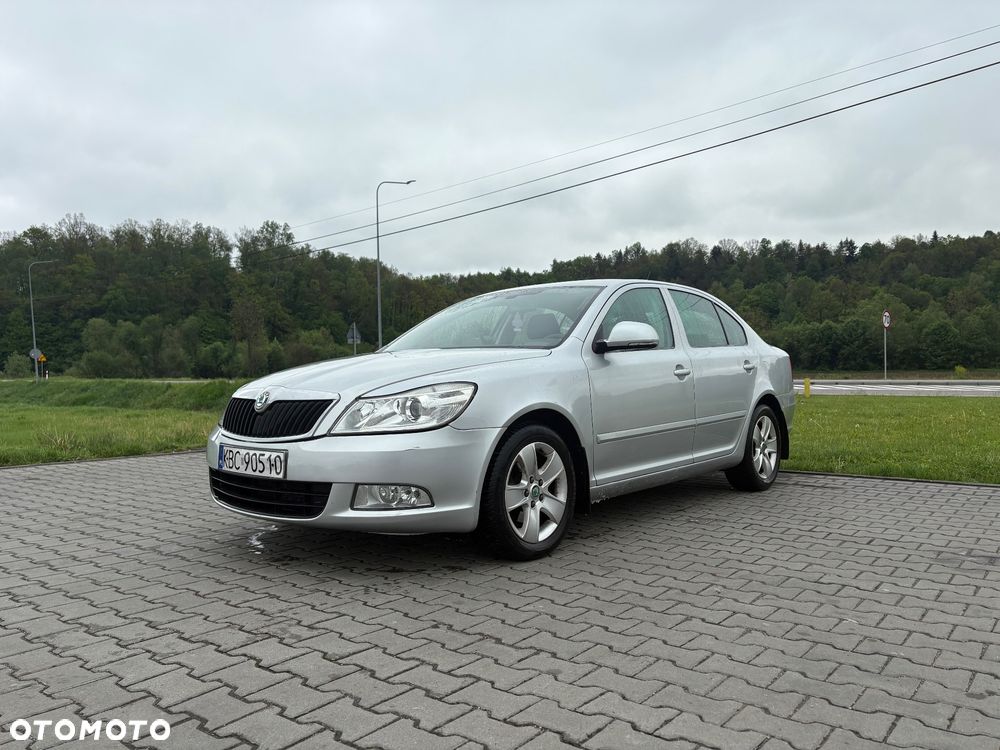 Skoda Octavia 1.6 TDI Ambiente DSG - 3