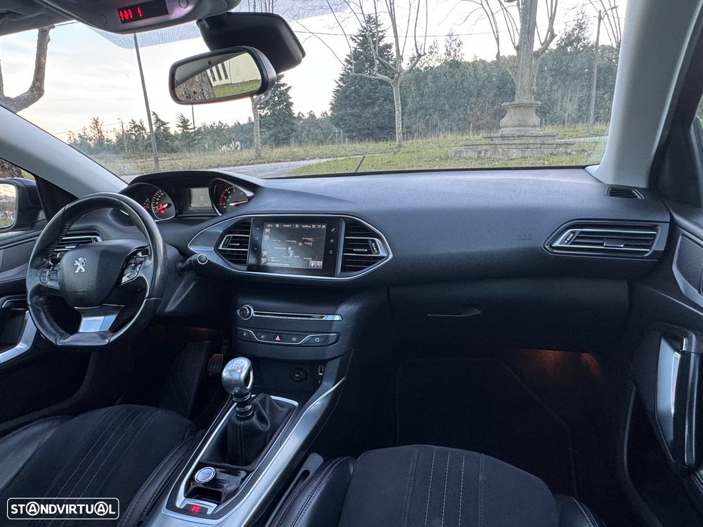 Peugeot 308 SW 1.6 e-HDi Allure J17 - 18