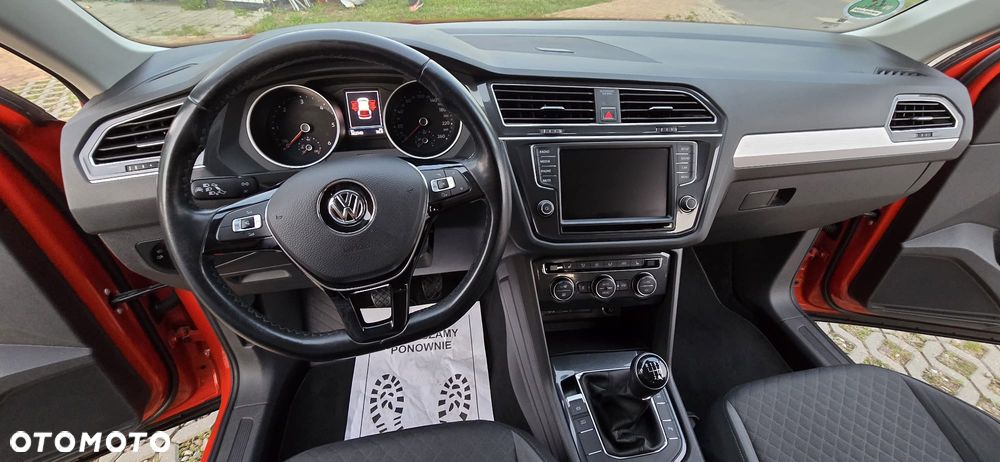 Volkswagen Tiguan 2.0 TDI BMT SCR Comfortline - 18