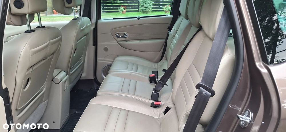 Renault Scenic dCi 130 FAP Expression - 9