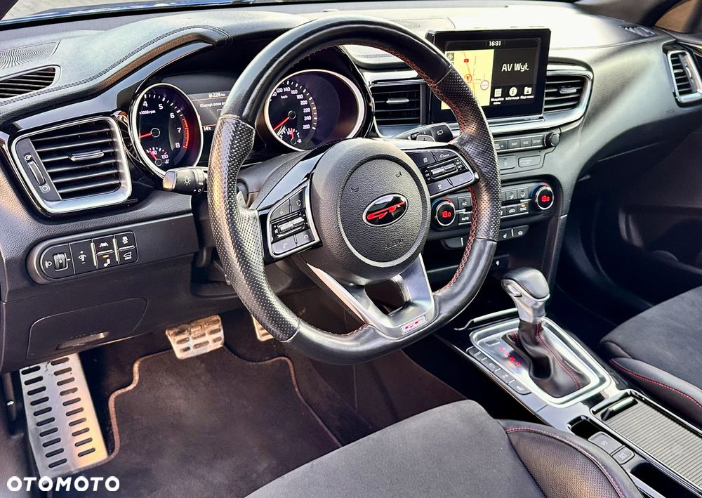 Kia ProCeed 1.6 T-GDI GT DCT - 3