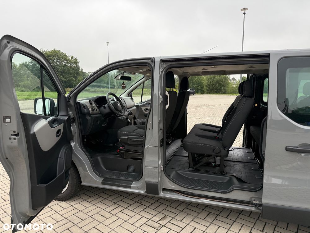 Renault Trafic - 15