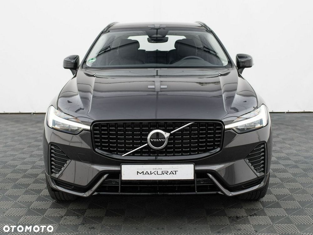 Volvo XC 60 B4 B Plus Dark - 8