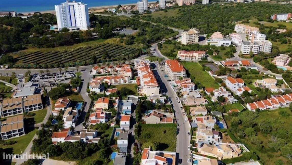 UM TERRENO EXCLUSIVO NO CORAÇÃO DE ALVOR, ALGARVE! - Grande imagem: 4/5