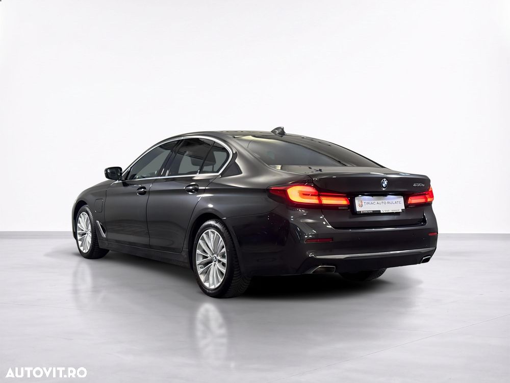 BMW Seria 5 530e xDrive AT PHEV - 4